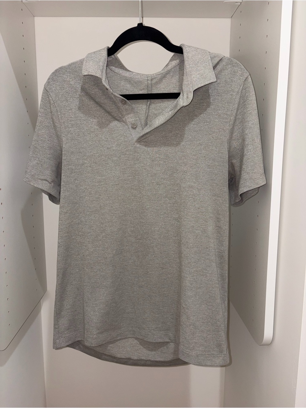 Lululemon Classic Gray Polo-Style Women’s Top